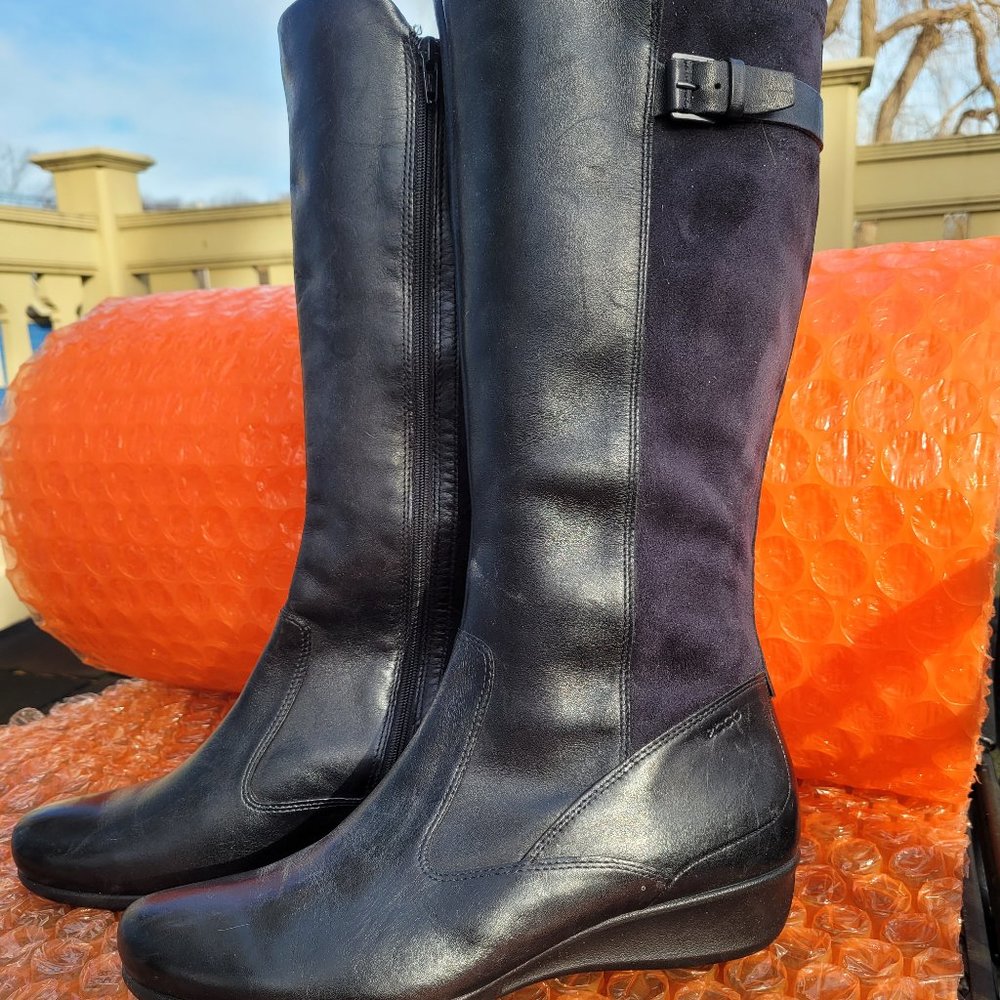 Ecco Boots